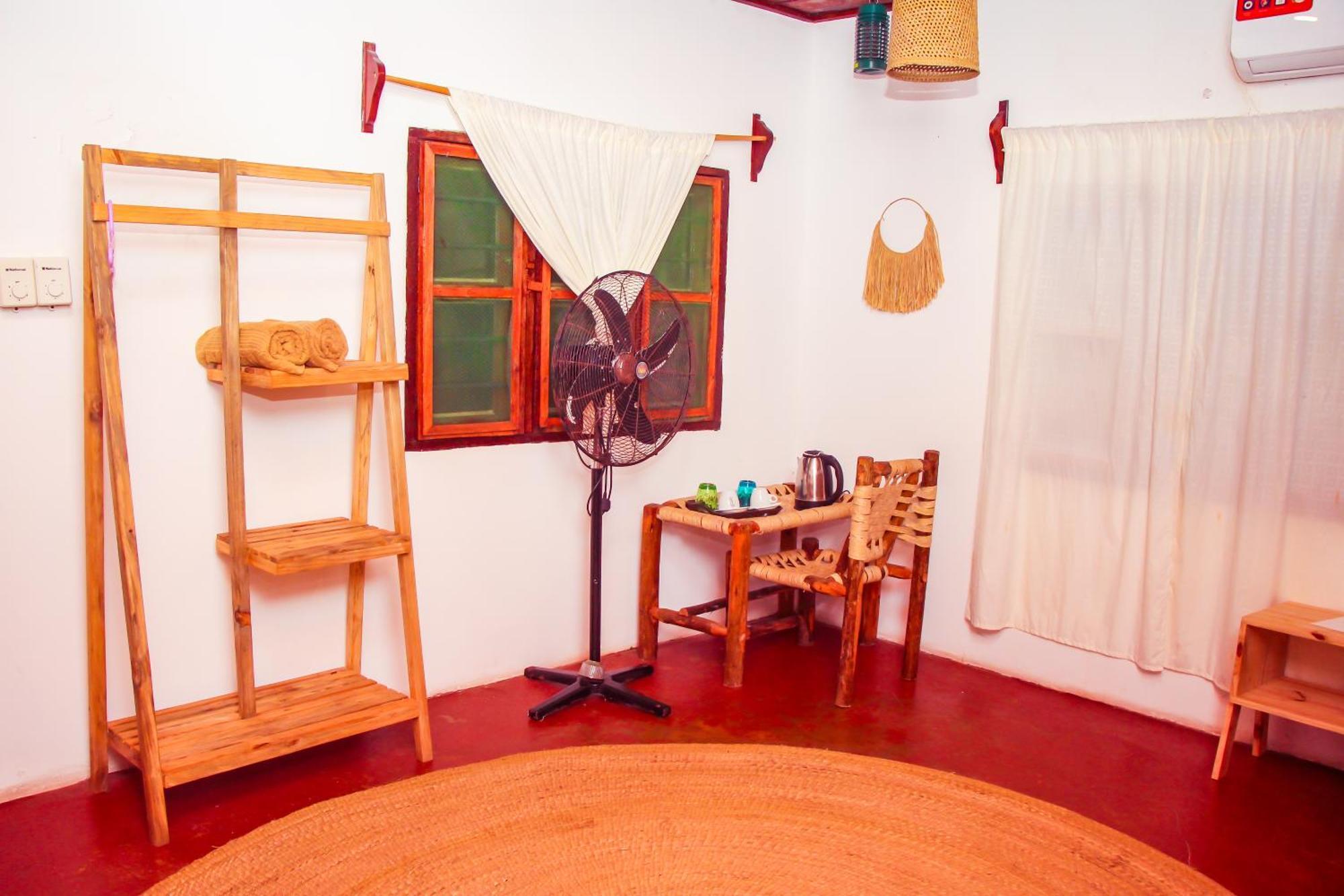 Tiki Beach Club & Resort (Adults Only) Bwejuu Bagian luar foto