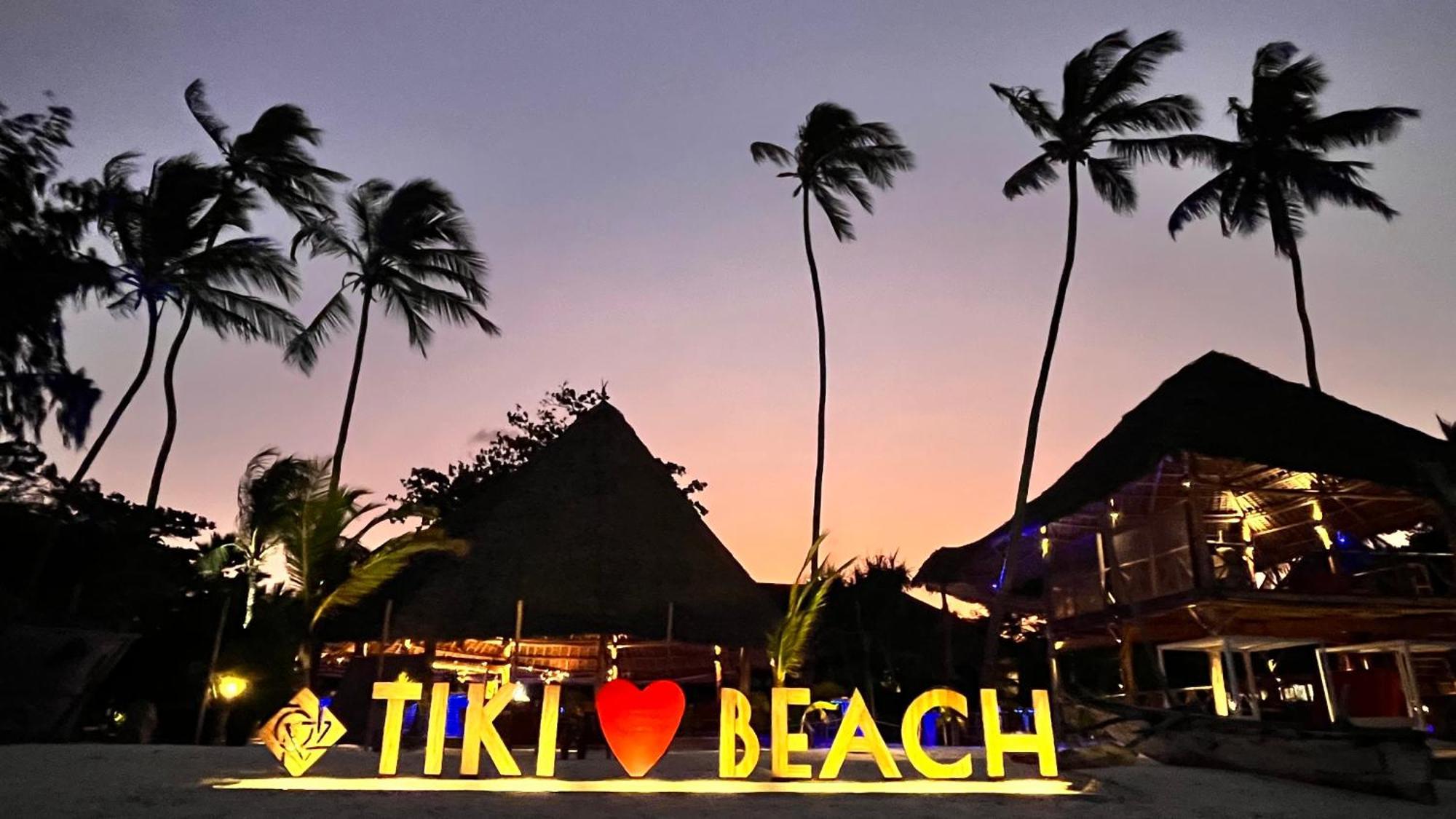 Tiki Beach Club & Resort (Adults Only) Bwejuu Bagian luar foto