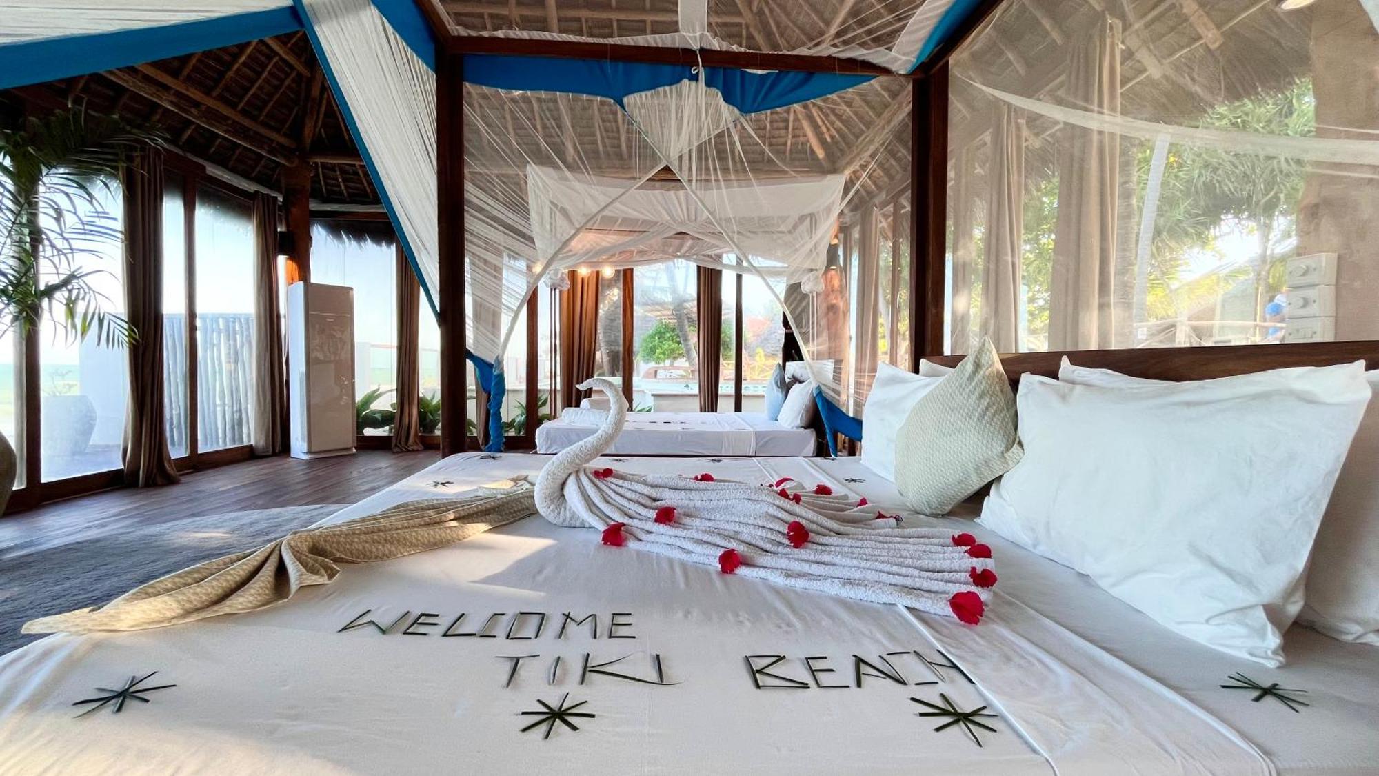 Tiki Beach Club & Resort (Adults Only) Bwejuu Bagian luar foto