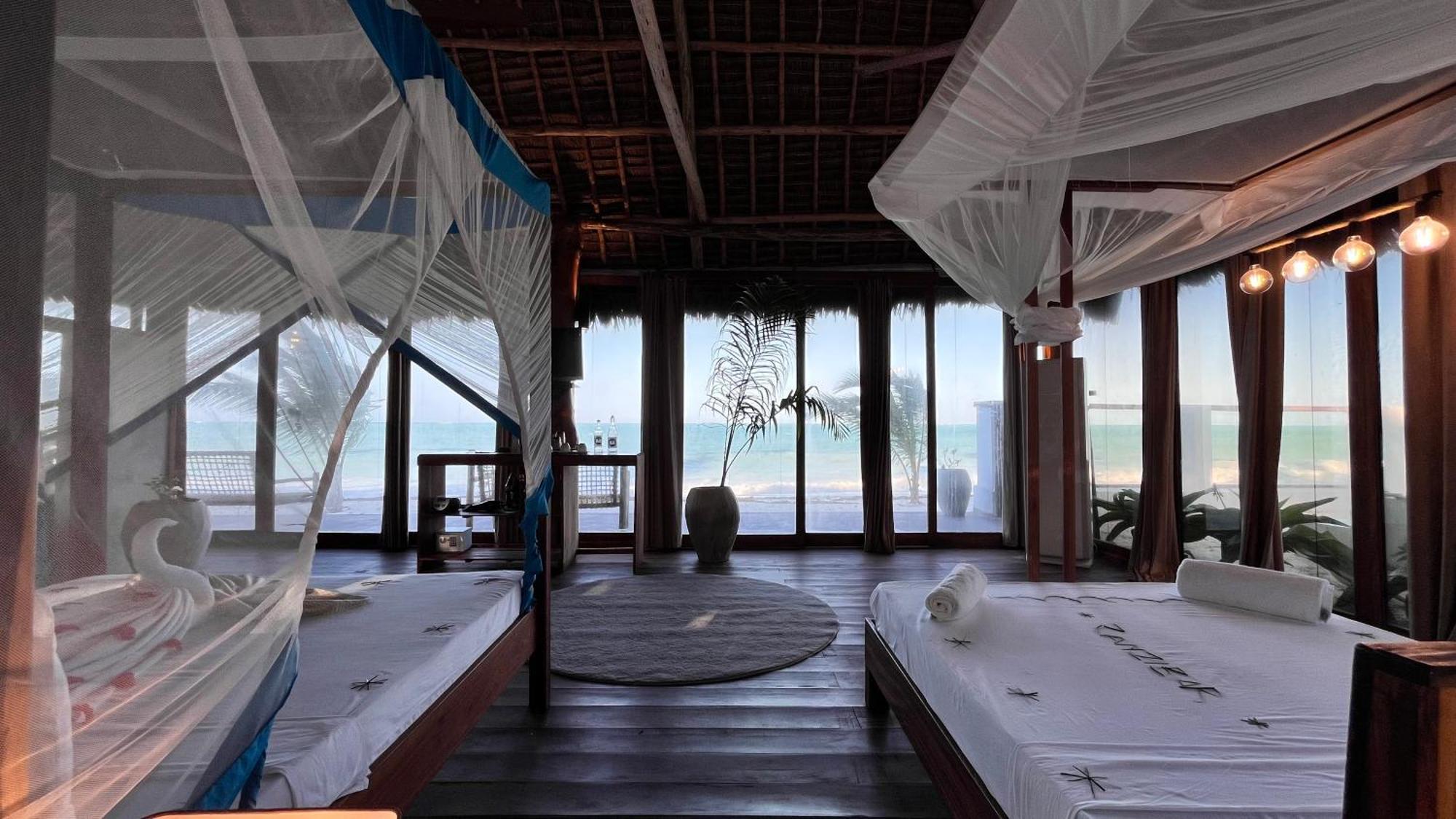 Tiki Beach Club & Resort (Adults Only) Bwejuu Bagian luar foto