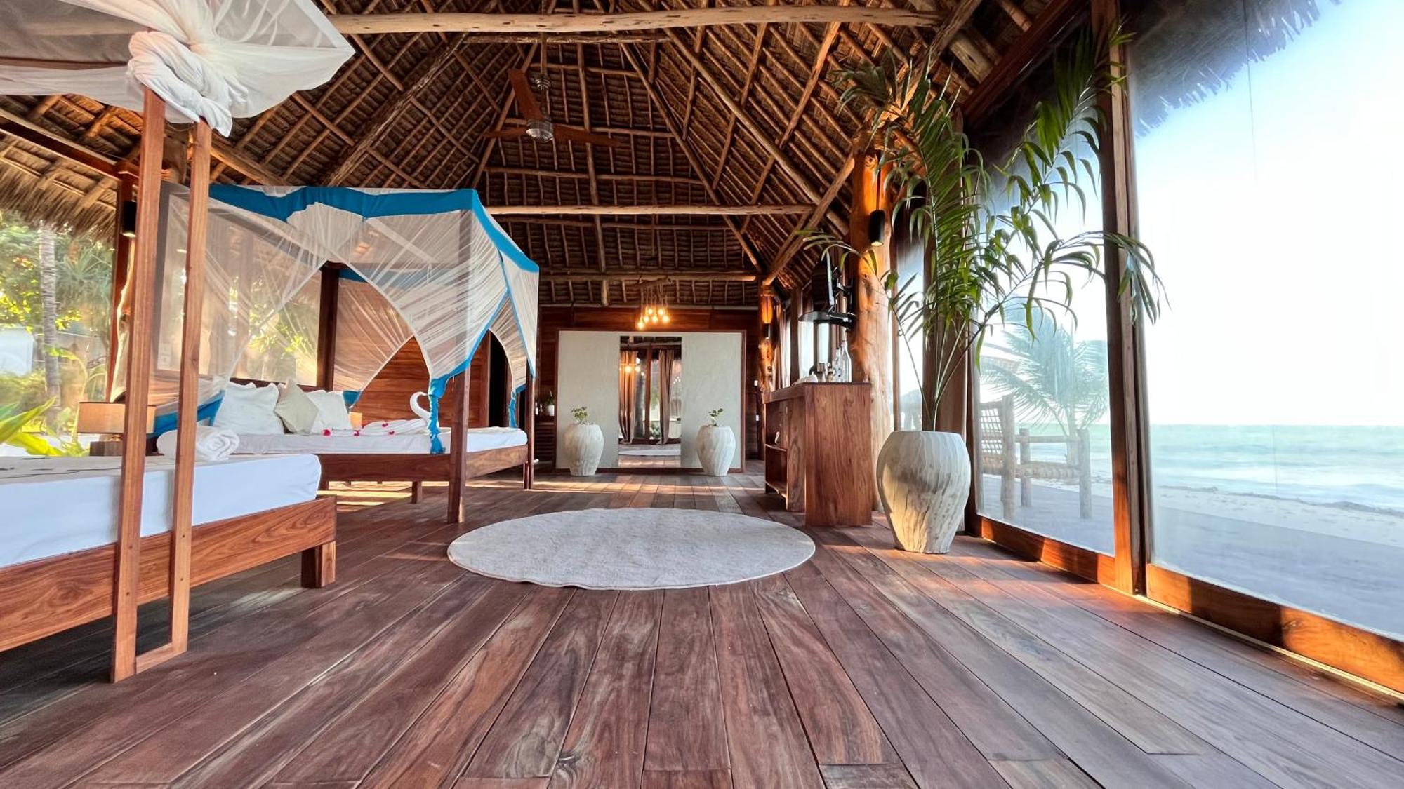 Tiki Beach Club & Resort (Adults Only) Bwejuu Bagian luar foto