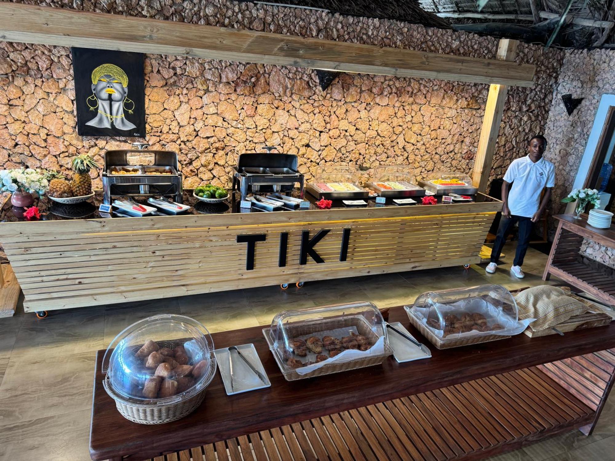 Tiki Beach Club & Resort (Adults Only) Bwejuu Bagian luar foto